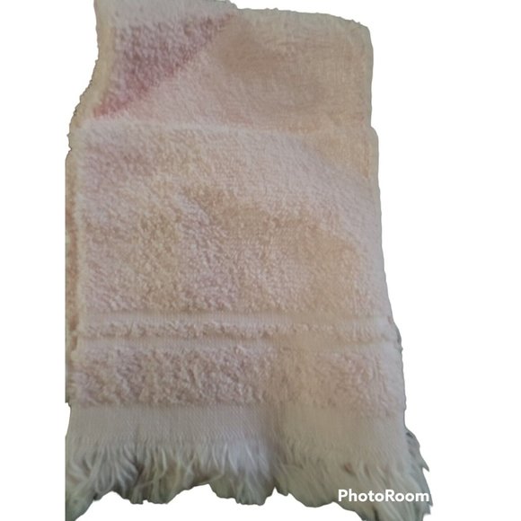Set 5 Fingertip Towels Fringe Red Pink Burgandy Vintage Cannon Callaway 10x16 in - Picture 2 of 6